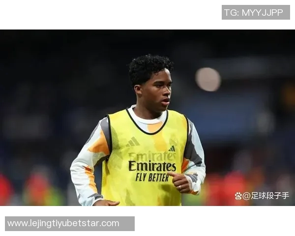 皇马中场琼阿梅尼左腿半腱肌受伤预计缺阵三周 皇马中场琼阿梅尼左腿半腱肌受伤预计缺阵三周