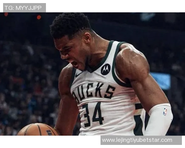 里弗斯透露字母哥第一节受伤情况赛后称其当时已感到不适 里弗斯透露字母哥第一节受伤情况赛后称其当时已感到不适