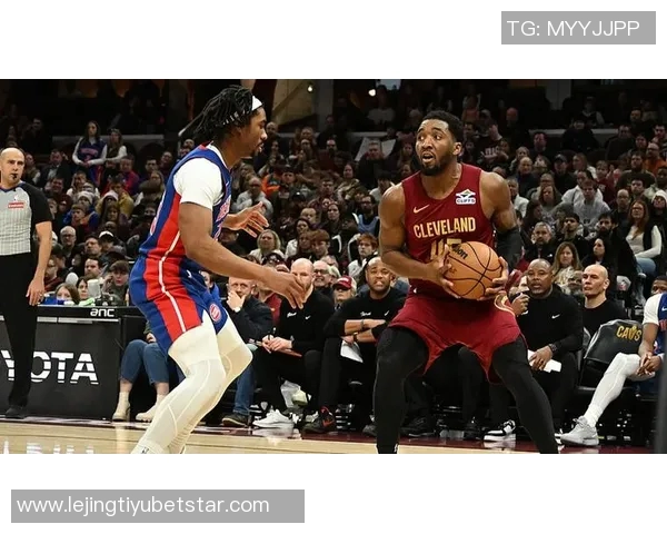 米切尔强调活塞球队风格明确每日训练明确比赛目标与策略